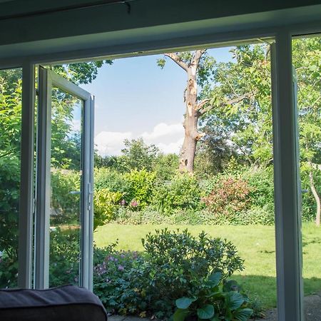 Luxury Self Catering With Cosy Cabin & Sauna In Colchester Buitenkant foto