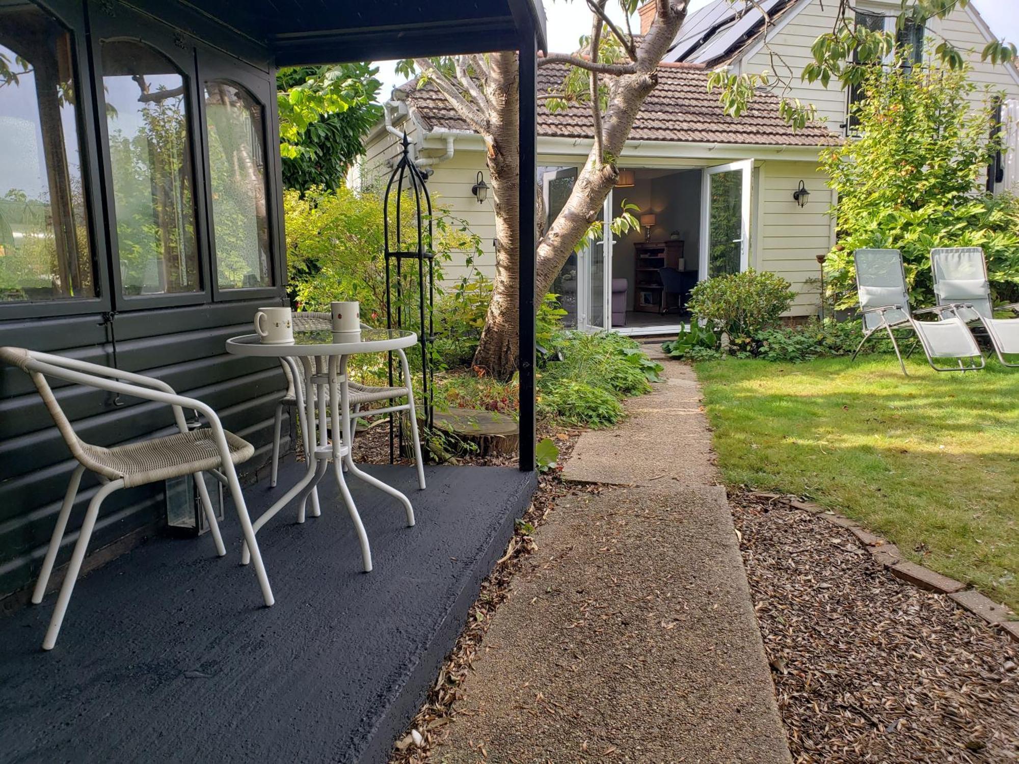 Luxury Self Catering With Cosy Cabin & Sauna In Colchester Buitenkant foto